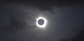 eclipse-2012-light-halo-326x159