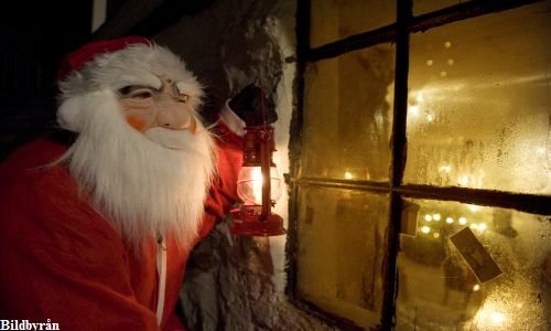 Ho-ho-En-rodvit-tomte-gor-entre