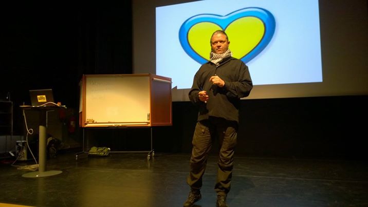 12792179_10208433111923475_1858139675250819620_o